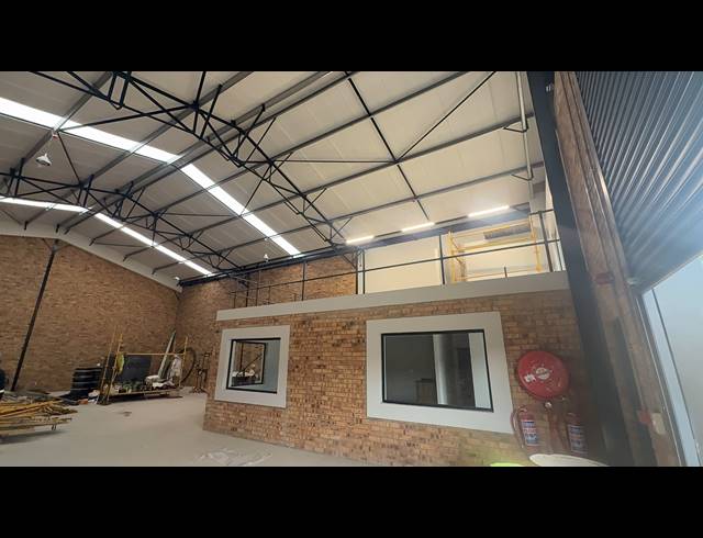395M² WAREHOUSE FOR SALE IN BARTLETT